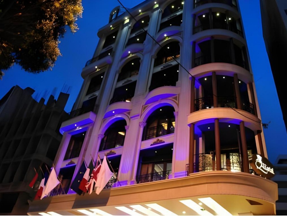 Q Hotel Image 33