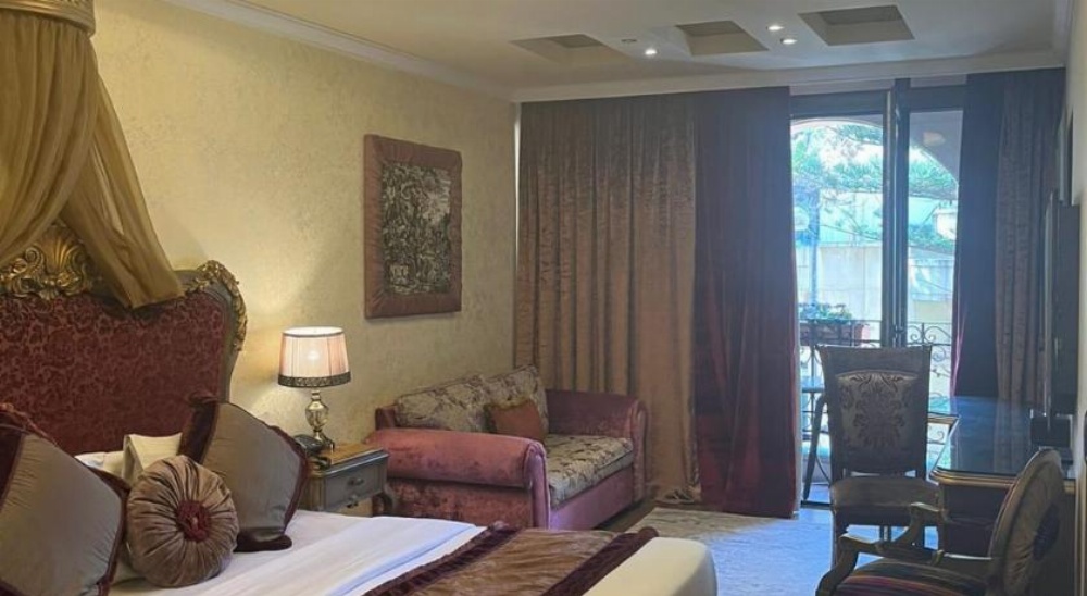 Q Hotel Image 42